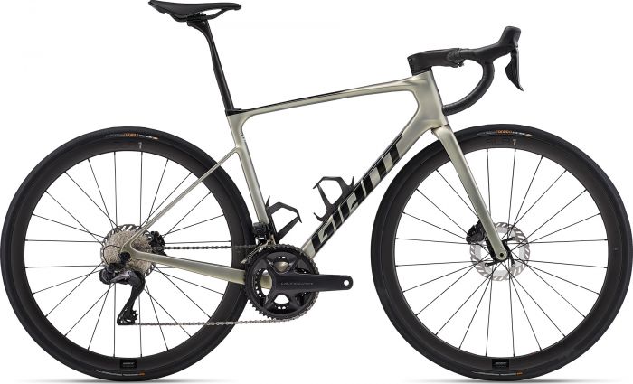 GIANT DEFY ADVANCED SL 1 - 2024 GIANT és LIV